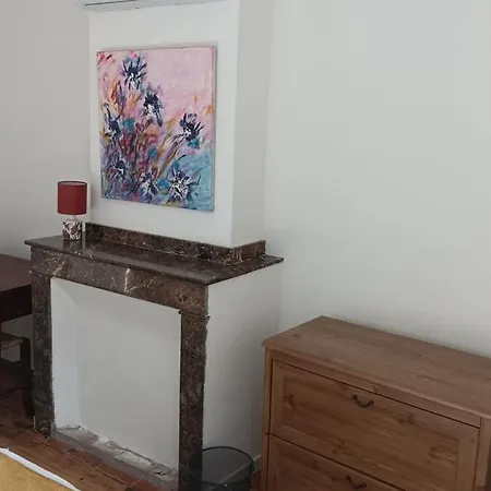 Centre Village Burlats