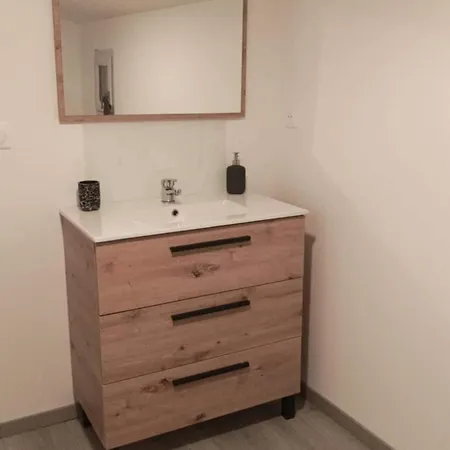 Centre Village Burlats