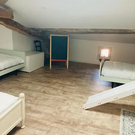 Дом отдыха Centre Village